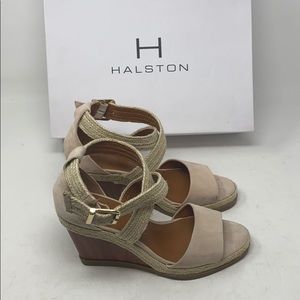 New/dis | H HALSTON | summer wedges